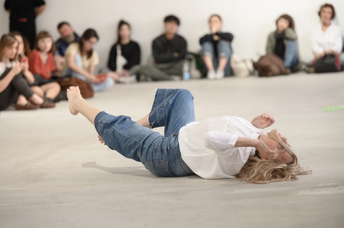 Ultras_sleeping_dances_Do-002