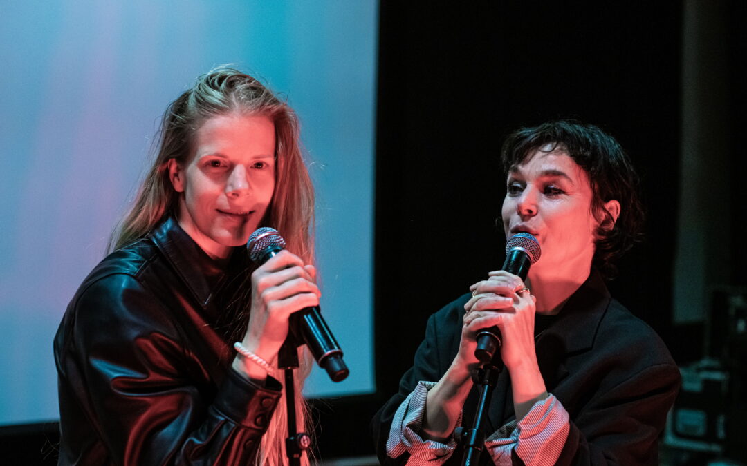 POESISCENA: GJERTRUD JYNGE OG SANDRA KOLSTAD
